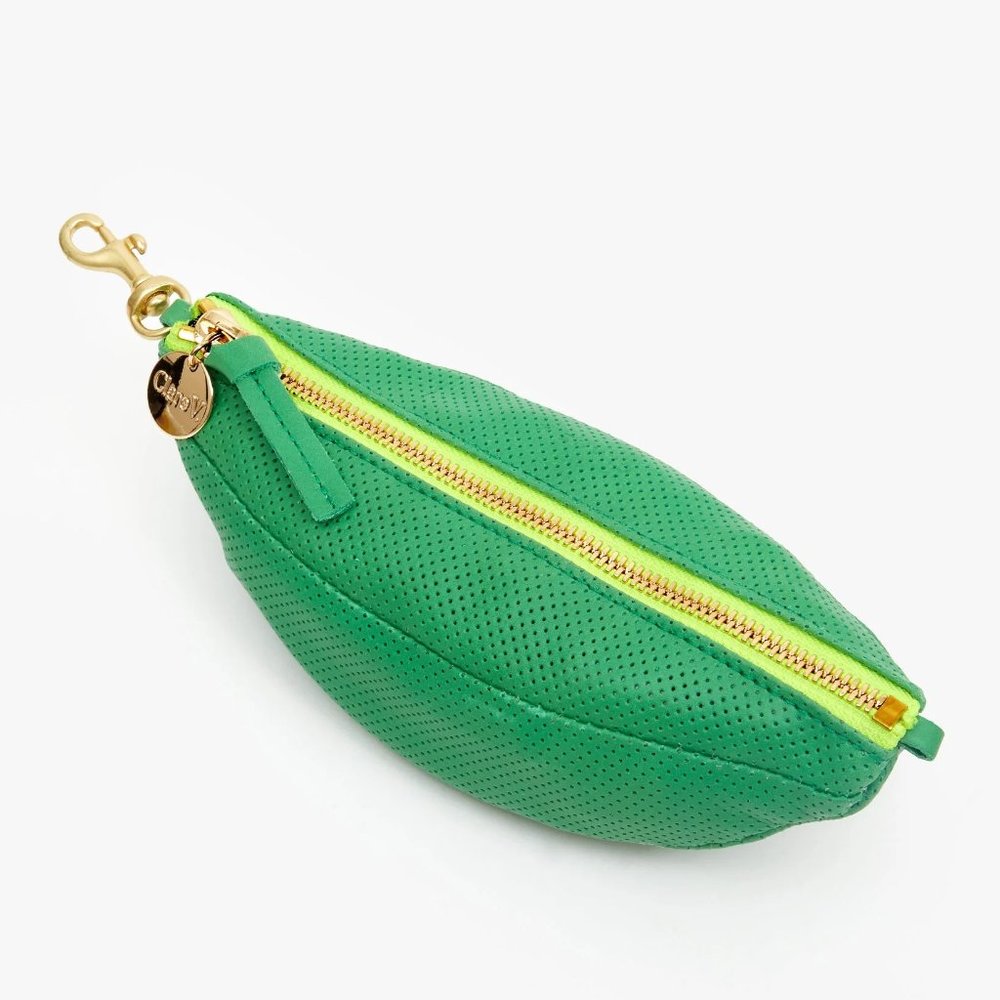Clare V. Le Banane in Parrot Green